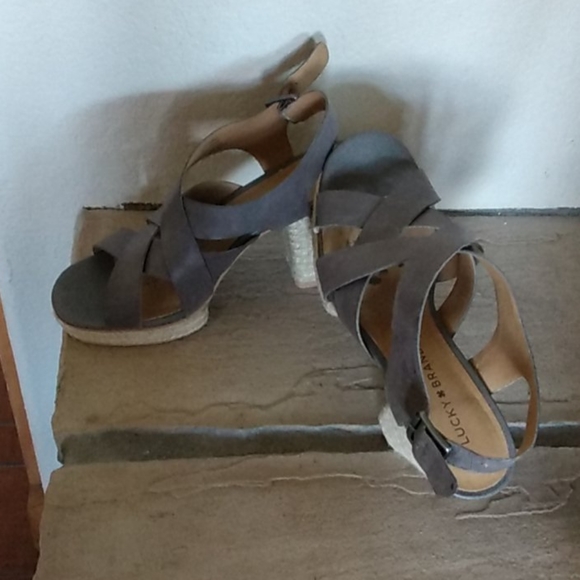 Lucky Cabino High Heeled sandals 8.5 - Picture 5 of 6